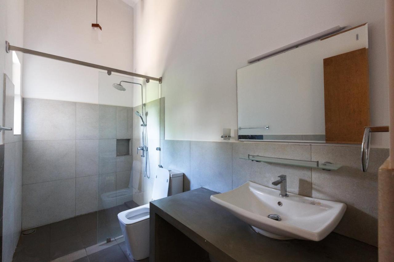 Blue Sands Guest house Passikudah